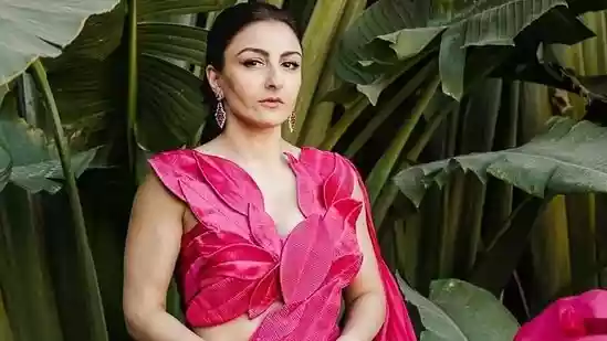 Soha Ali Khan shares gym workout video