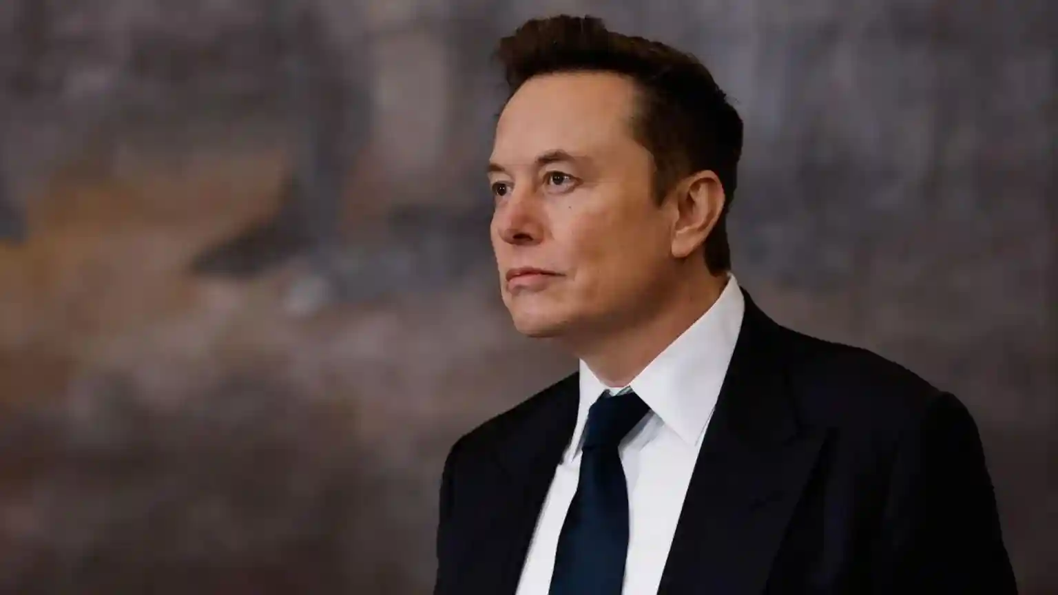 SpaceX files for IPO that could make Elon Musk a trillionaire