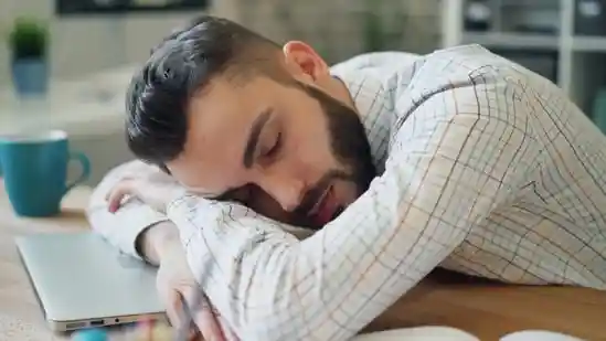 Startup lectures employee’s mom over 2 am call after he fails to attend it