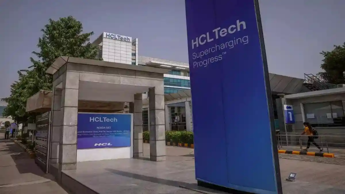 <strong>HCLTech Interim Dividend 2025:</strong> HCL Technology Limited announced on Monday an interim dividend of Rs 12 per share for the financial year 2025-26, along with Q2FY26 earnings. The Record date for the payment of the aforesaid interim dividend will be October 17, 2025, and the payment date of the said interim dividend will be October 28, 2025.<strong>HCLTech Interim Dividend 2025:</strong> HCL Technology Limited announced on Monday an interim dividend of Rs 12 per share for the financial year 2025-26, along with Q2FY26 earnings.The Record date for the payment of the aforesaid interim dividend will be October 17, 2025, and the payment date of the said interim dividend will be October 28, 2025.HCL Technologies Ltd on Monday reported a steady performance for the September quarter (Q2FY26), supported by strong growth in engineering services and stable demand across key verticals.The IT major's consolidated revenue from operations rose 5.3% sequentially to Rs 31,942 crore from Rs 30,349 crore in the previous quarter, and 10.7% year-on-year from Rs 28,862 crore in the same period last year.