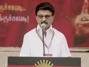 Tamil Nadu govt prohibits private schools from hosting political