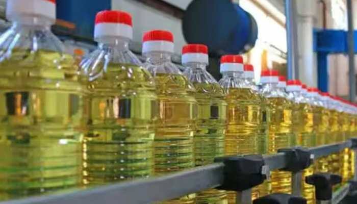The amendment seeks to align the order with institutional changes brought about by the 2014 merger of two key directorates and to strengthen data collection mechanisms in the edible oil sector through the incorporation of provisions under the Collection of Statistics Act, 2008.