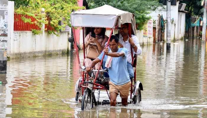 The Assam State Disaster Management Authority has issued a new advisory as heavy rain continues to pose a risk of landslides and floods in Guwahati and other districts. The Assam State Disaster Management Authority (ASDMA) has released a new advisory warning people to be very cautious as the state prepares for a prolonged period of heavy rain over the next two or three days. The downpour, according to the India Meteorological Department (IMD), is poised to worsen waterlogging, hamper traffic movement, and raise the threat of landslides in susceptible regions, including the Greater Guwahati area.