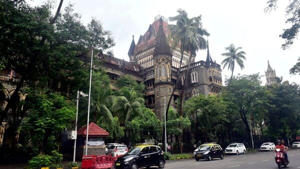 The Bombay High Court on Friday, September 20, stated that case against a 19-year-old student cannot be quashed just because she has deleted a social media post on Operation Sindoor and apologised for it. A bench of Chief Justice Shree Chandrashekhar and Justice Gautam Ankhad observed that the FIR against the accused cannot be quashed merely because she is a “bright student” who has cleared her exams with “flying colours.”