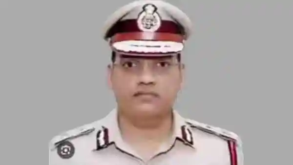 The Chandigarh Police have filed an FIR based on a ‘final note' left behind by Haryana IPS officer Y Puran Kumar, who was found dead at his residence in the Union Territory on 7 October. The FIR was filed late on Thursday night, hours after the late officer's wife Amneet Puran Kumar, sought Haryana Chief Minister Nayab Singh Saini's intervention in filing an FIR and suspension of those named by her husband in the ‘final note.'The Chandigarh Police have filed an FIR based on a ‘final note' left behind by Haryana IPS officer Y Puran Kumar, who was found dead at his residence in the Union Territory on 7 October.The FIR was filed late on Thursday night, hours after the late officer's wife Amneet Puran Kumar, sought Haryana Chief Minister Nayab Singh Saini's intervention in filing an FIR and suspension of those named by her husband in the ‘final note.'Amneet Puran Kumar is an IAS officer and is currently posted as Commissioner and Secretary of the Haryana government's Department of Foreign Cooperation.