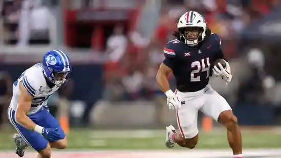 The football game between the BYU Cougars and Arizona Wildcats at Arizona Stadium in Tucson was delayed just before the start of the second quarter due to a lightning strike in the area. The weather delay officially began at 6:52 p.m. Mountain Time, with an initial pause of at least 30 minutes. However, at 7:25 p.m., the University of Arizona reported another lightning strike, resetting the delay clock for an additional 30 minutes.The football game between the BYU Cougars and Arizona Wildcats at Arizona Stadium in Tucson was delayed just before the start of the second quarter due to a lightning strike in the area.The weather delay officially began at 6:52 p.m. Mountain Time, with an initial pause of at least 30 minutes. However, at 7:25 p.m., the University of Arizona reported another lightning strike, resetting the delay clock for an additional 30 minutes.Fans have since been allowed to return to their seats. The game is expected to resume shortly, pending no further weather interruptions.
