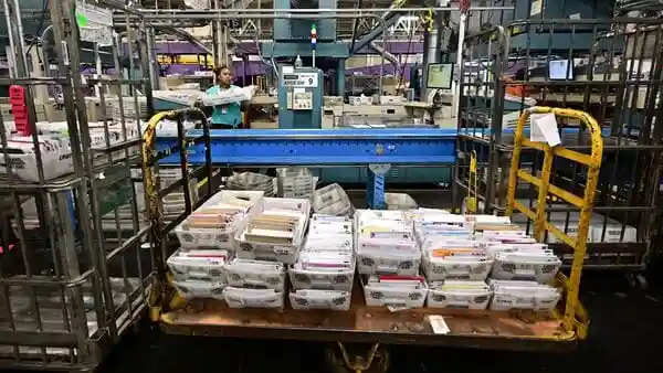 The Indian government has decided to resume postal services to the United States from tomorrow, 15 October, after the same was suspended on 22 August, 2025. “Postal services to the USA were earlier suspended through Office Memorandum dated 22 August 2025, following Executive Order 14324 issued by the U.S. Administration, which suspended the de minimis treatment for all postal shipments. The suspension was necessitated by new regulatory requirements introduced by the U.S. Customs and Border Protection (CBP) for the collection and remittance of import duties,” the Ministry of Communications said in a press release.The Indian government has decided to resume postal services to the United States from tomorrow, 15 October, after the same was suspended on 22 August, 2025.“Postal services to the USA were earlier suspended through Office Memorandum dated 22 August 2025, following Executive Order 14324 issued by the U.S. Administration, which suspended the de minimis treatment for all postal shipments. The suspension was necessitated by new regulatory requirements introduced by the U.S. Customs and Border Protection (CBP) for the collection and remittance of import duties,” the Ministry of Communications said in a press release.