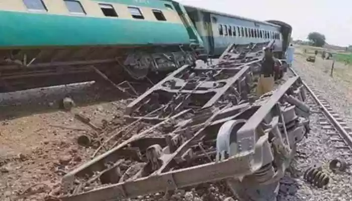 The Jaffar Express, a passenger train traveling to Quetta, was attacked near the Sultankot area, close to the Sindh-Balochistan border, when an explosive device planted on the tracks exploded. The Jaffar Express, a passenger train traveling to Quetta, was attacked near the Sultankot area, close to the Sindh-Balochistan border, on Tuesday when an explosive device planted on the tracks exploded. Several coaches of the train were derailed after the blast, initial rescue operations confirmed multiple injuries. The full extent of casualties and damage is still being assessed.The Jaffar Express, a passenger train traveling to Quetta, was attacked near the Sultankot area, close to the Sindh-Balochistan border, when an explosive device planted on the tracks exploded.The Jaffar Express, a passenger train traveling to Quetta, was attacked near the Sultankot area, close to the Sindh-Balochistan border, on Tuesday when an explosive device planted on the tracks exploded. Several coaches of the train were derailed after the blast, initial rescue operations confirmed multiple injuries. The full extent of casualties and damage is still being assessed.