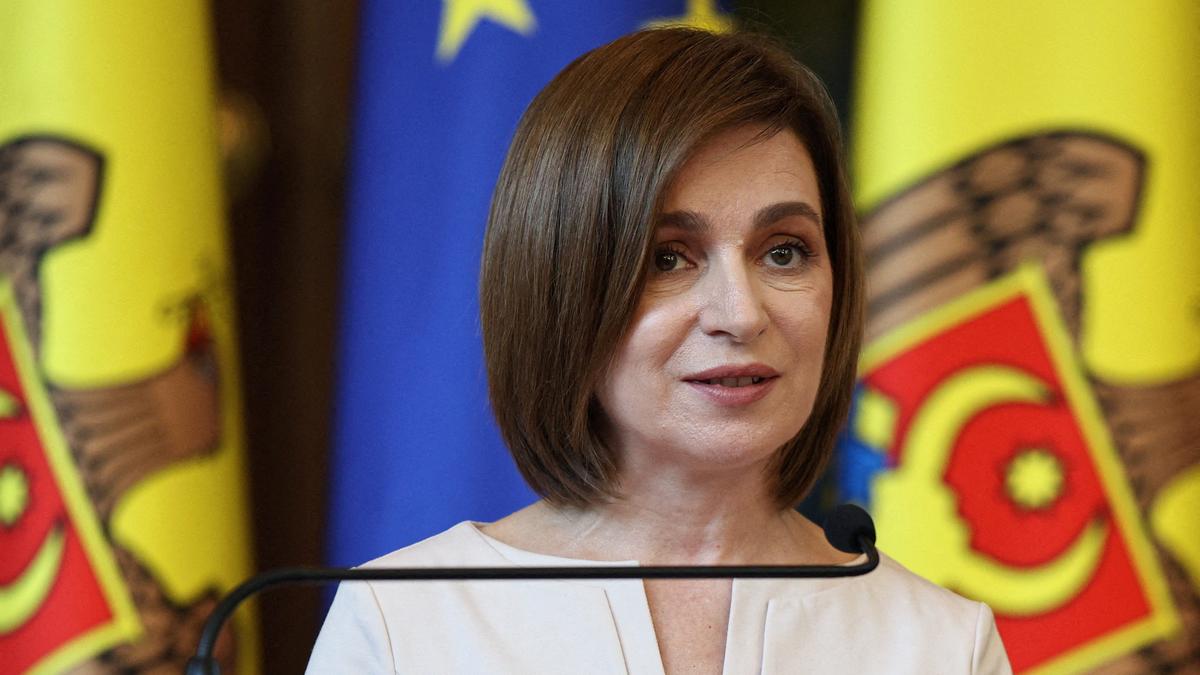 The leaders of France, Germany and Poland are to visit Moldova on August 27 in a show of support for the EU-candidate country, which accuses Russia of seeking to destabilise it, the Elysee said on Friday (August 22, 2025). At the invitation of pro-European President Maia Sandu, French President Emmanuel Macron, German Chancellor Friedrich Merz and Polish Prime Minister Donald Tusk will travel to capital of Chisinau on the country's 34th anniversary of independence to