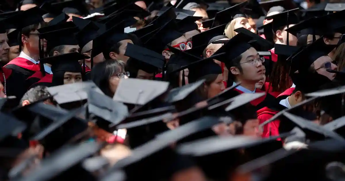 The number of Indian students arriving in the United States ahead of the fall semester dropped by 44.5% this August, as compared to the corresponding period last year, falling to its lowest level since the Covid-19 pandemic. According to data from the International Trade Administration, a US Department of Commerce agency that tracks international visitor entries, only 41,540 Indian students arrived in the country on F and M category visas this August.The number of Indian students arriving in the United States ahead of the fall semester dropped by 44.5% this August, as compared to the corresponding period last year, falling to its lowest level since the Covid-19 pandemic.According to data from the International Trade Administration, a US Department of Commerce agency that tracks international visitor entries, only 41,540 Indian students arrived in the country on F and M category visas this August.The F visa is for academic studies and M for vocational training.The arrival records cover both incoming and returning international students, so the exact number of new entrants is not known.