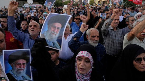 The police departments in New York, Washington DC, and Los Angeles issued advisories stating that additional forces have been deployed across the cities. Iran has issued threats to US bases in the Middle East after air strikes targeted Tehran's nuclear sites on Sunday.