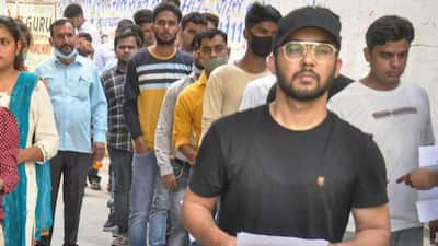 The Staff Selection Commission (SSC) has announced the tentative vacancies for SSC MTS 2025. Candidates who applied for the Multi-Tasking (Non-Technical) Staff and Havaldar (CBIC & CBN) Examination, 2025 can view the official notice on the SSC website at ssc.gov.in.