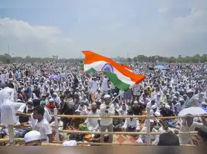 The Supreme Court is scheduled to issue interim orders on Monday regarding the Waqf (Amendment) Act, 2025. The orders will address critical issues, including the authority to denotify properties designated as