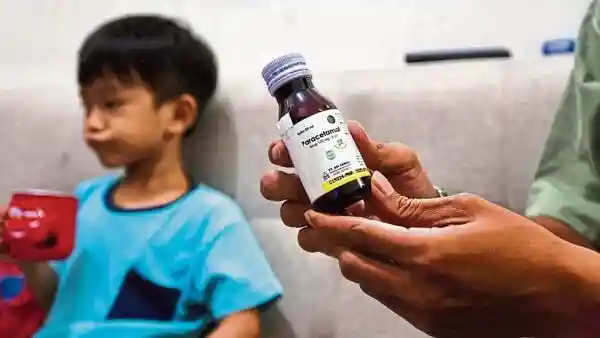 The Union Health Ministry has issued an advisory against prescribing or administering cough syrups for cold and cough symptoms among children younger than 2 years old, after the death of nineteen children in Madhya Pradesh and Rajasthan caused by the two contaminated cough syrups.The Union Health Ministry has issued an advisory against prescribing or administering cough syrups for cold and cough symptoms among children younger than 2 years old, after the death of nineteen children in Madhya Pradesh and Rajasthan caused by the two contaminated cough syrups.The alert points to increasing concerns with the inappropriate use and safety of these drugs in infants and young children. The health risks are severe — from toxicity to respiratory depression, said experts who note that for this age group there is scant evidence of benefit and intractable risk. The Ministry has asked states to maintain sharp vigil and safe medical practices for young babies.“Cough syrups are not safe for infants and can be harmful, says Dr. Akram Syed, Pediatrician at Apollo Clinic Bellandur, Bengaluru<strong>. </strong>In infants and toddlers (younger than 2 years), the risk almost always outweighs the benefit, he adds.