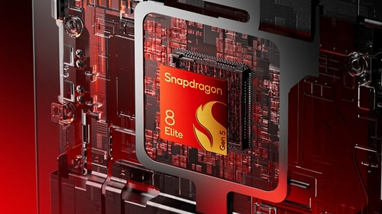 There's a new flagship chipset for Android mobiles in town, the Qualcomm Snapdragon 8 Elite Gen 5. It succeeds the Snapdragon 8 Elite, currently powering devices such as the Samsung Galaxy S25 Ultra, OnePlus 13, and more. Confusing name, isn't it? Snapdragon 8 Elite Gen 5. But this is indeed the latest generation, built for the next wave of Android flagships set to arrive later this year and in 2026. It brings a third-generation Oryon CPU with improved performance, along with a new NPU that puts major focus on AI.