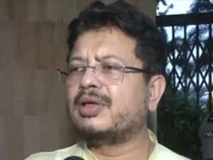 TMC's Ritabrata Banerjee to remain LoP till single bench decides issue in 2 months
