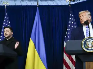Trump pushes Ukraine peace talks