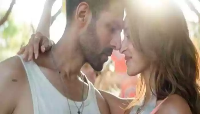 Tu Meri Main Tera Title Track Out