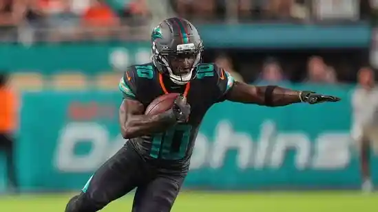 Tyreek Hill sustained a season-ending injury on Thursday night football, leading to the Miami Dolphins losing him. This triggered speculations that he could retire. Hill has now opened up about his NFL future. While many initially suspected that Hill will need another surgery, he actually won't, according to ESPN's Marcel Louis-Jacques. However, his injury was severe. He has had surgery to repair his dislocated left knee and multiple torn ligaments, including his ACL.Tyreek Hill sustained a season-ending injury on Thursday night football, leading to the Miami Dolphins losing him. This triggered speculations that he could retire. Hill has now opened up about his NFL future.While many initially suspected that Hill will need another surgery, he actually won't, according to ESPN's Marcel Louis-Jacques. However, his injury was severe. He has had surgery to repair his dislocated left knee and multiple torn ligaments, including his ACL.In an X post, sports medicine physician Jesse Morse described Hill's injury as “possibly career-ending.” “Discussed Tyreek's season-ending knee dislocation here which includes at least an ACL tear, but likely 1-3 other major ligaments as well,” Morse wrote. “Season-ending, possibly career-ending, in light of the fact that he's going to be 32 in March.”