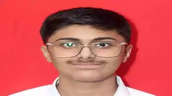 Vardaan Gupta credits fixed timetable
