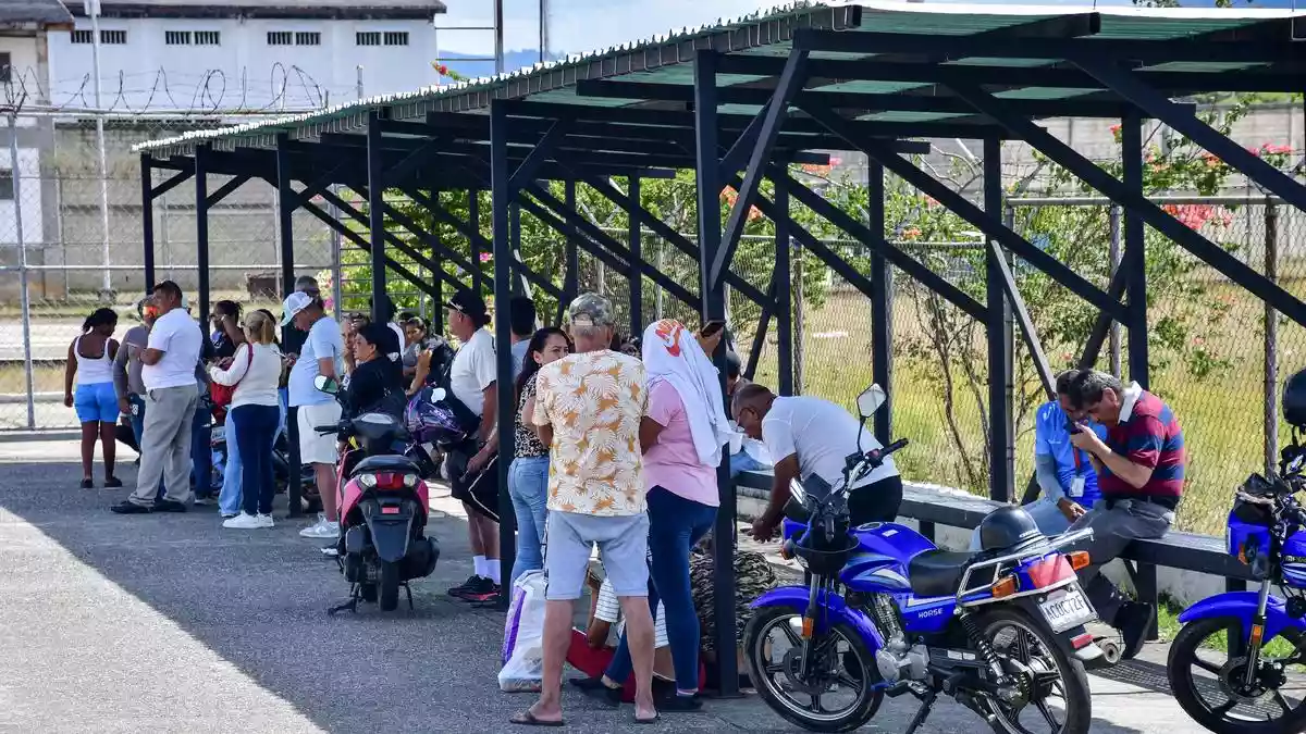 Venezuela frees at least 104 political prisoners