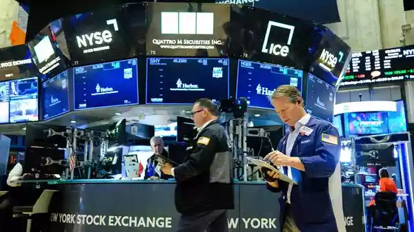 Wall Street surges on tech rebound