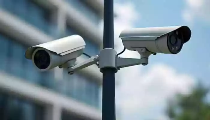 What is full form of CCTV