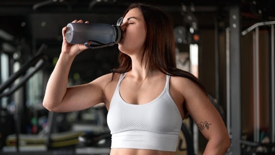 When it comes to fitness, exercise and a balanced diet always come first. But sometimes your body needs an extra boost to perform at its best. That's where supplements step in. With the nutraceutical market booming globally, a variety of powders, pills, and drinks promising faster results, are catching the fancy of wellness-conscious consumers. But are some doctor-approved workout supplements? An endocrinologist says certain supplements may actually support strength, recovery, and overall health, to make a difference in your fitness journey.