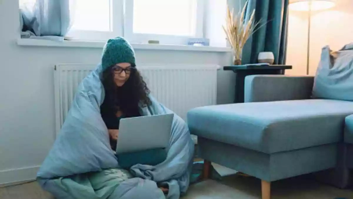 Why Do Women Feel Colder Than Men In Winter