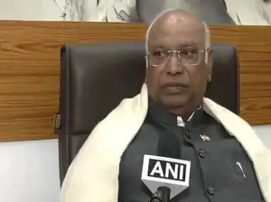 Will settle CM change issue