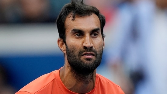 With the capital city snapping out of its rainy spell and reeling under an unseasonably hot afternoon last Thursday, Yuki Bhambri sat in the comfort of his air-conditioned room at his Delhi residence, engrossed in a deep conversation with a few members of the Roundglass Academy, where he has recently taken on a mentorship role.