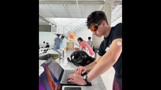 Zach Yadegari, an 18-year-old US-based entrepreneur, recently shared how he built a booming AI startup that now generates $1.4 million in monthly revenue. Yadegari is the co-founder and CEO of Cal AI, a calorie-tracking mobile app he launched from his parents' home in New York in May 2024. In August this year, he started undergraduate classes at the University of Miami's business school, but says that he doesn't plan to stay for more than a year. He dreams of a career in serial entrepreneurship.