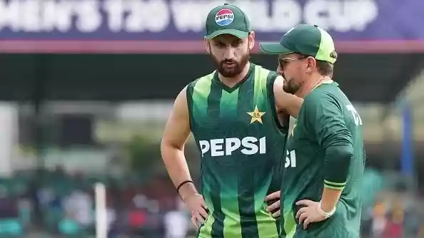 भारत संग मैच से पहले ही PAK कप्तान ने मानी हार