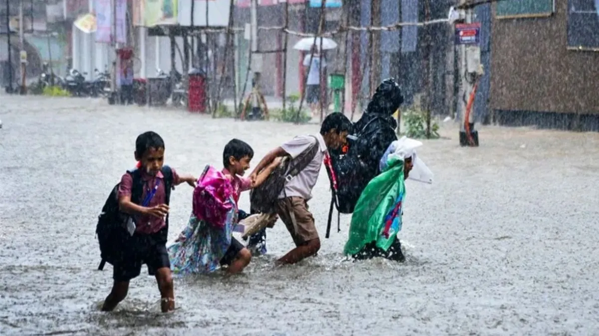 चक्रवात दित्वा के कारण तमिलनाडु में स्कूल बंद