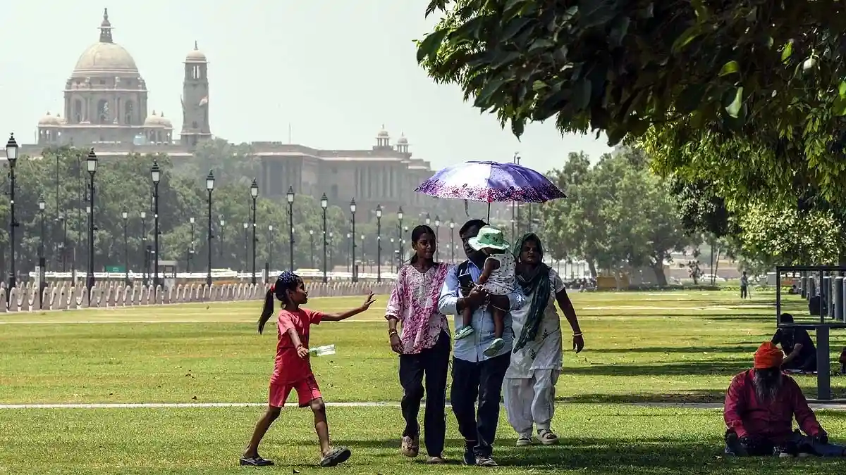 दिल्ली में गर्मी-धूल ने AQI बढ़ाया