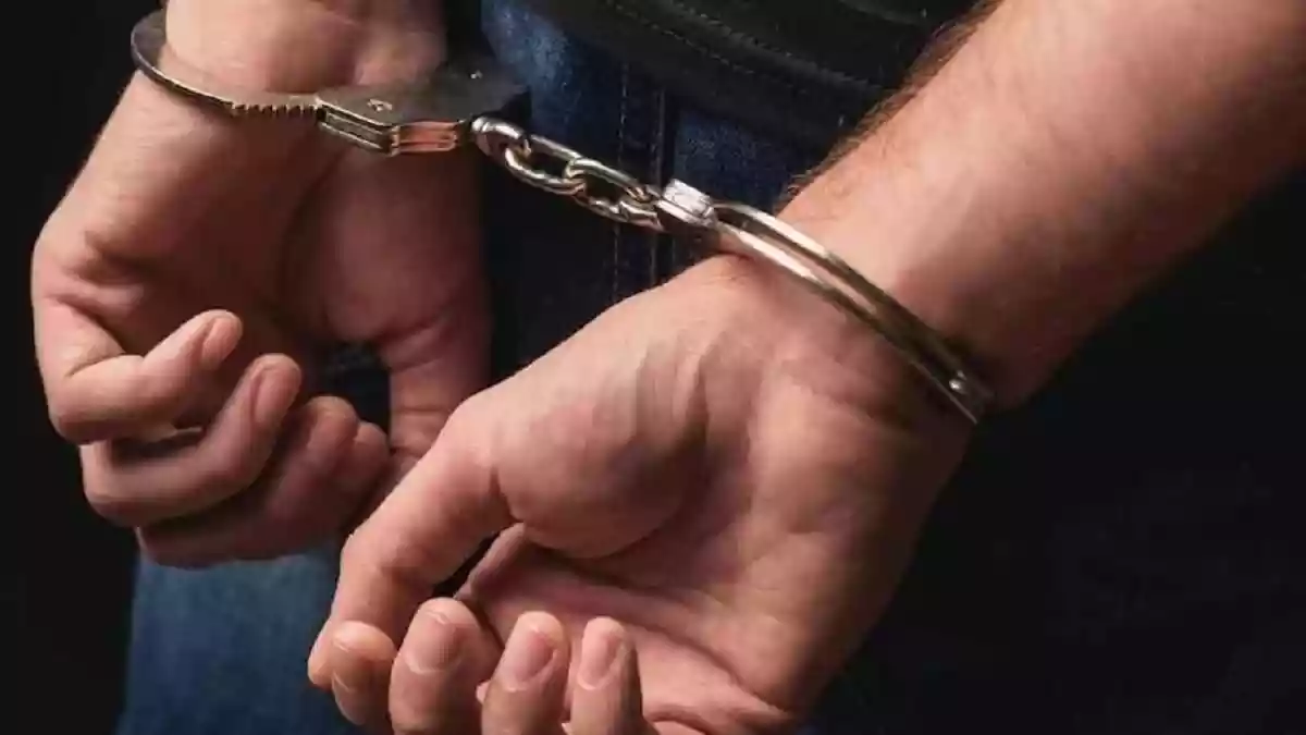 ग्रेनेड हमले की फिराक में था आतंकी