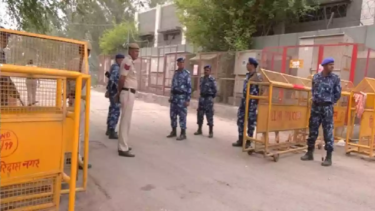 ईद-राम नवमी से पहले उत्तम नगर में कड़ी सुरक्षा