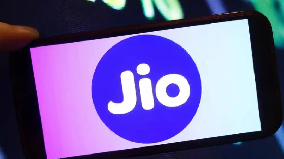 Jio का तोहफा, सभी यूजर्स को 35 हजार रुपये का Google AI Pro और 2TB स्पेस फ्री