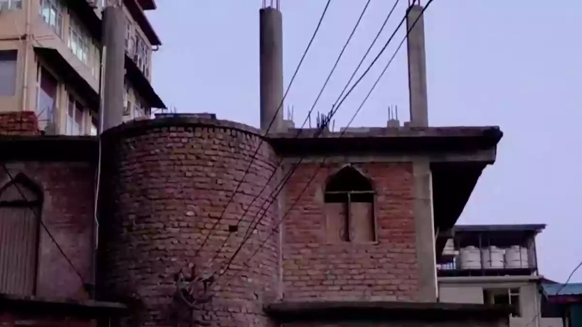 संजौली मस्जिद में नमाज पर फिर उबाल