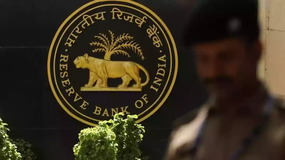 ये बैंक नहीं दे पाएंगे क्रेडिट कार्ड