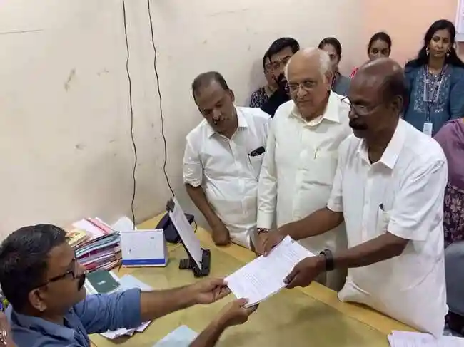 A total of 1,202 candidates submitted nominations for the Kerala Assembly elections. Monday marked the final day for filing. Polling across 140 constituencies