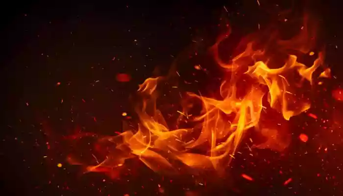 1 Dead, 3 Injured As Fire Broke Out In Cuffe Parade Area