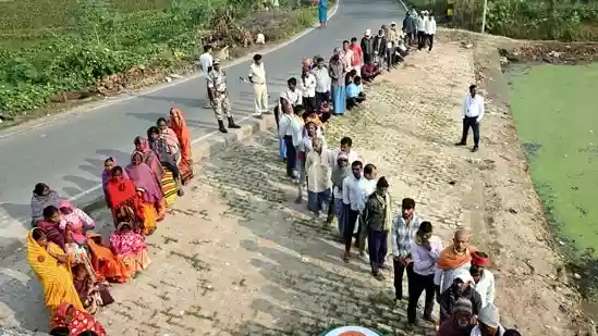 The exit poll predictions have showed a clear edge for the National Democratic Alliance (NDA) in Bihar, paving the way for Nitish Kumar-led government in the