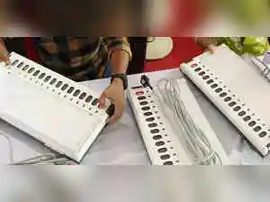 Thousands of Malayalees return home from the UAE, Saudi Arabia, Kuwait and other Gulf states during election seasons to exercise their franchise