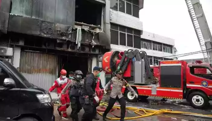 20 Killed After Fire Engulfs 7-Storey Building In Indonesia's Jakarta 