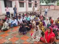 A morning operation in Sribhumi district led to 21 illegal Bangladeshi migrants being sent back, among them children. The Chief Minister lauded the police for