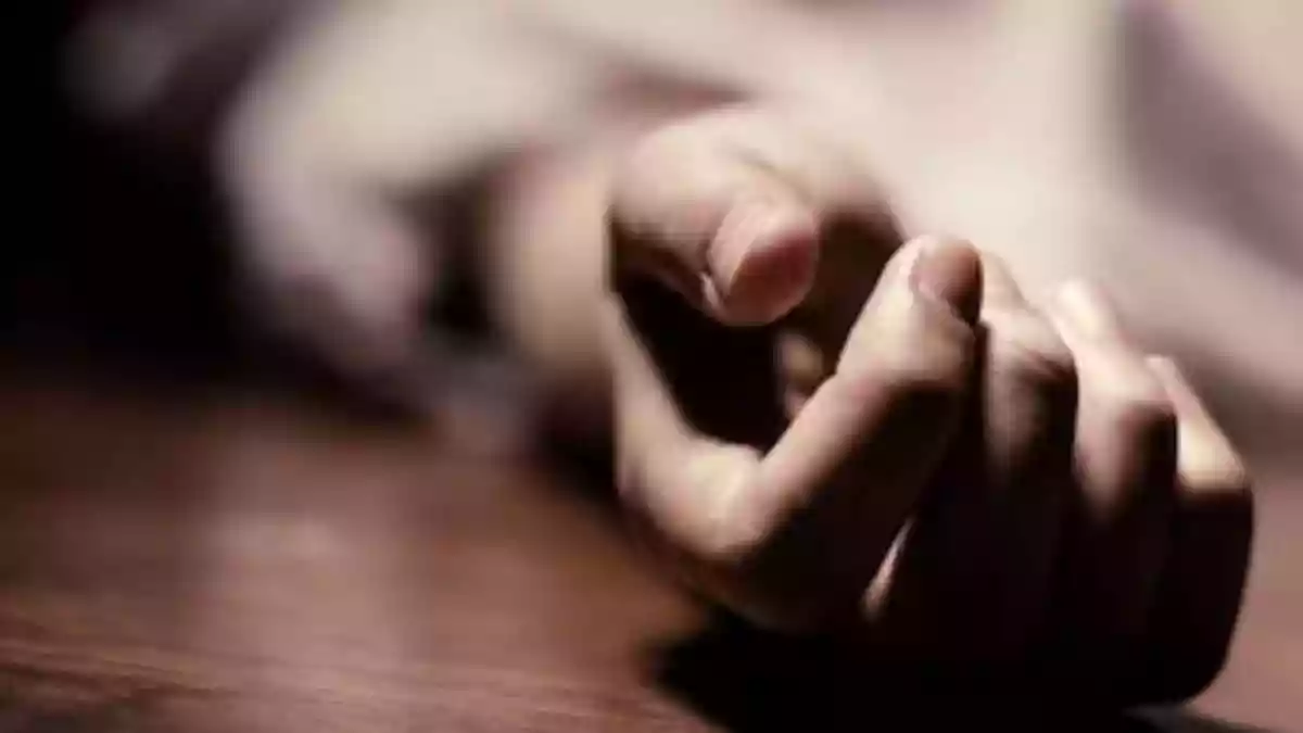 25-Yr-Old UP Man ‘Falls In Love’ With Married Woman
