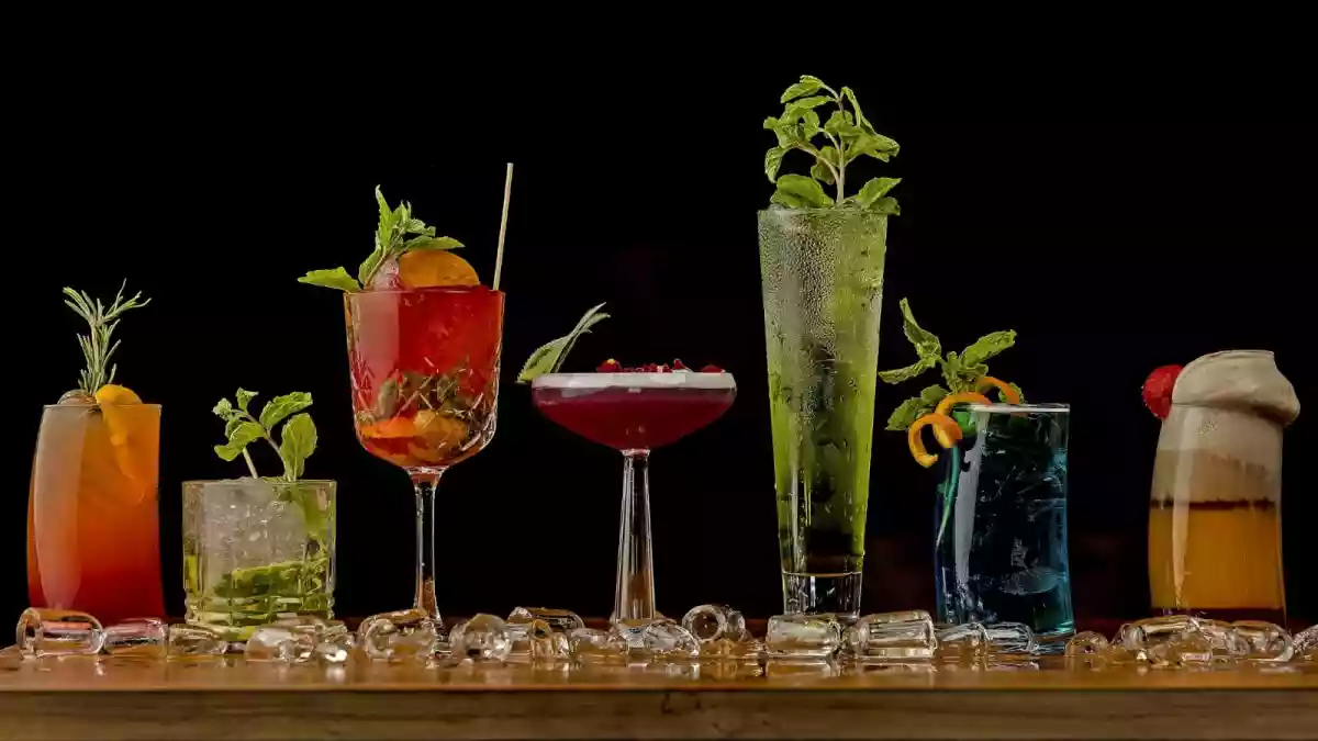 Nothing says summer quite like a chilled, fruity mocktail. As temperatures continue to rise, refreshing drinks packed with tropical flavours, citrusy notes