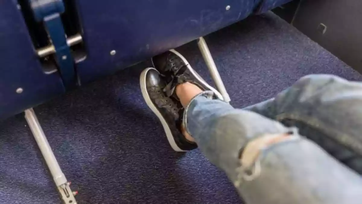 Stepping off a long-haul flight only to find that your shoes no longer fit properly is a frustrating reality for many winter travellers. That heavy