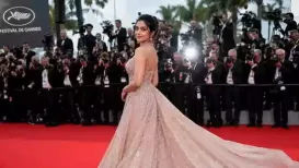 <h4>5 uncomplicated ChatGPT prompts to make you look like a Cannes red carpet celebrity</h4><h4>Here are the 5 ChatGPT prompts helping users